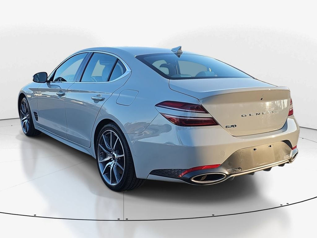 Used 2025 Genesis G70 2.5T image 7