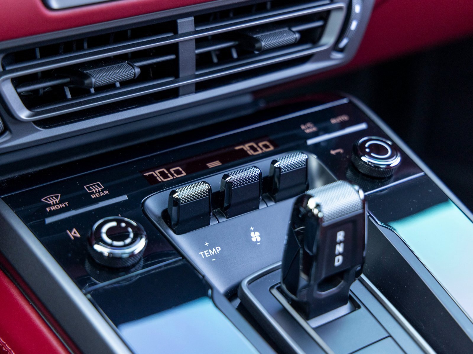 Certified 2024 Porsche 911 Carrera S image 39