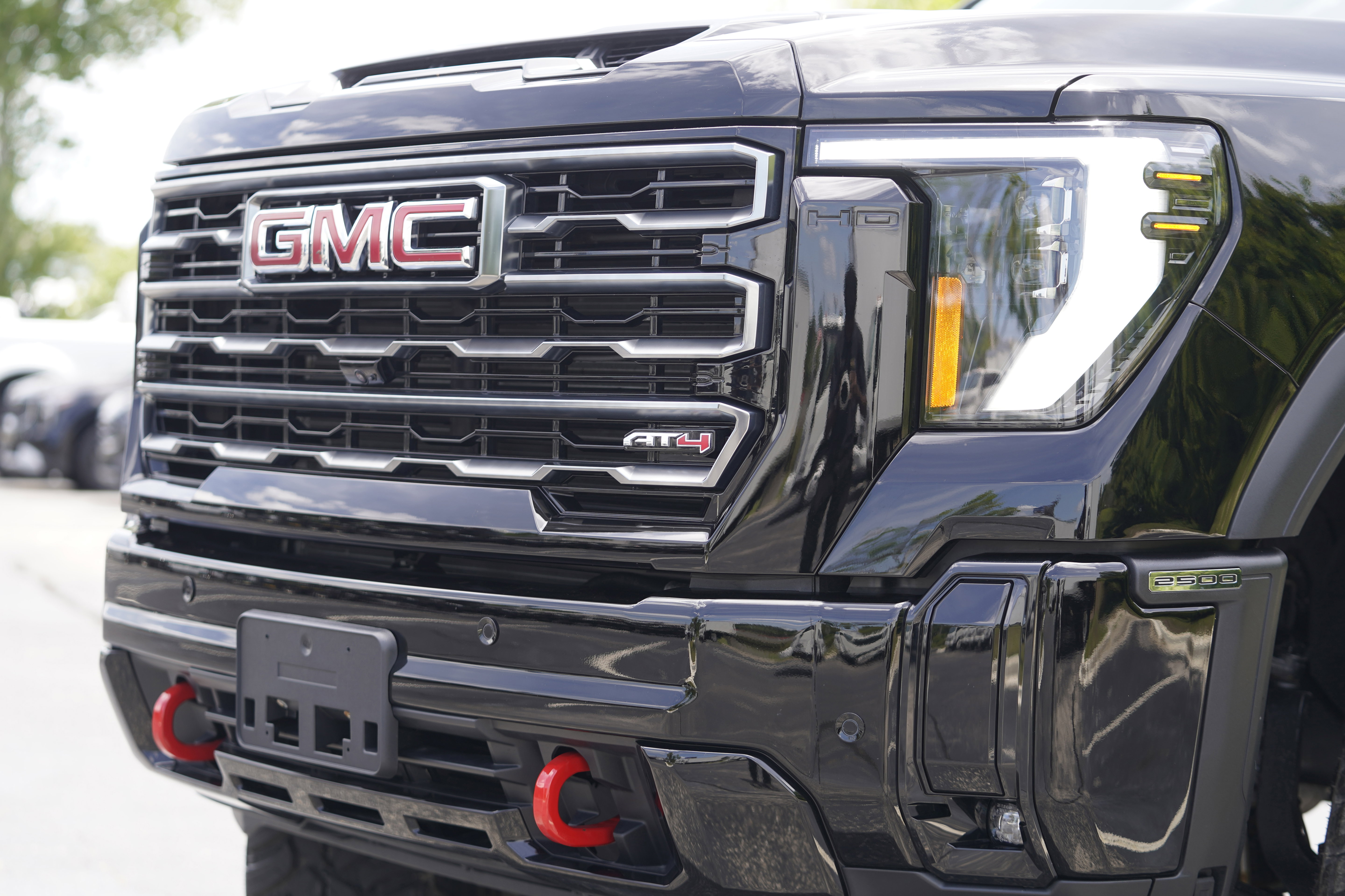 Used 2026 GMC Sierra 2500 AT4 AWD/4WD image 39