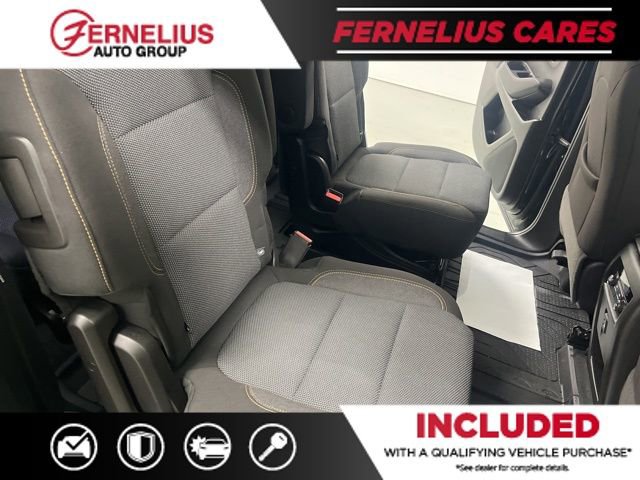 Used 2021 Chevrolet Traverse LT image 30