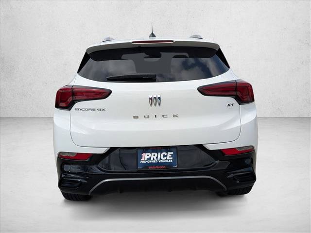 Used 2024 Buick Encore GX Sport Touring image 7