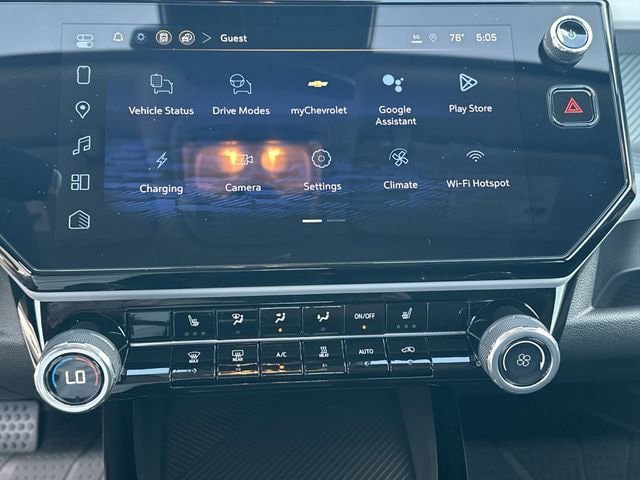 New 2027 Chevrolet Bolt LT w/ Comfort Package FWD image 27