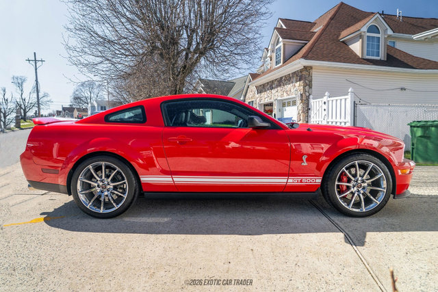 Used 2007 Ford Mustang Shelby GT500 RWD image 9
