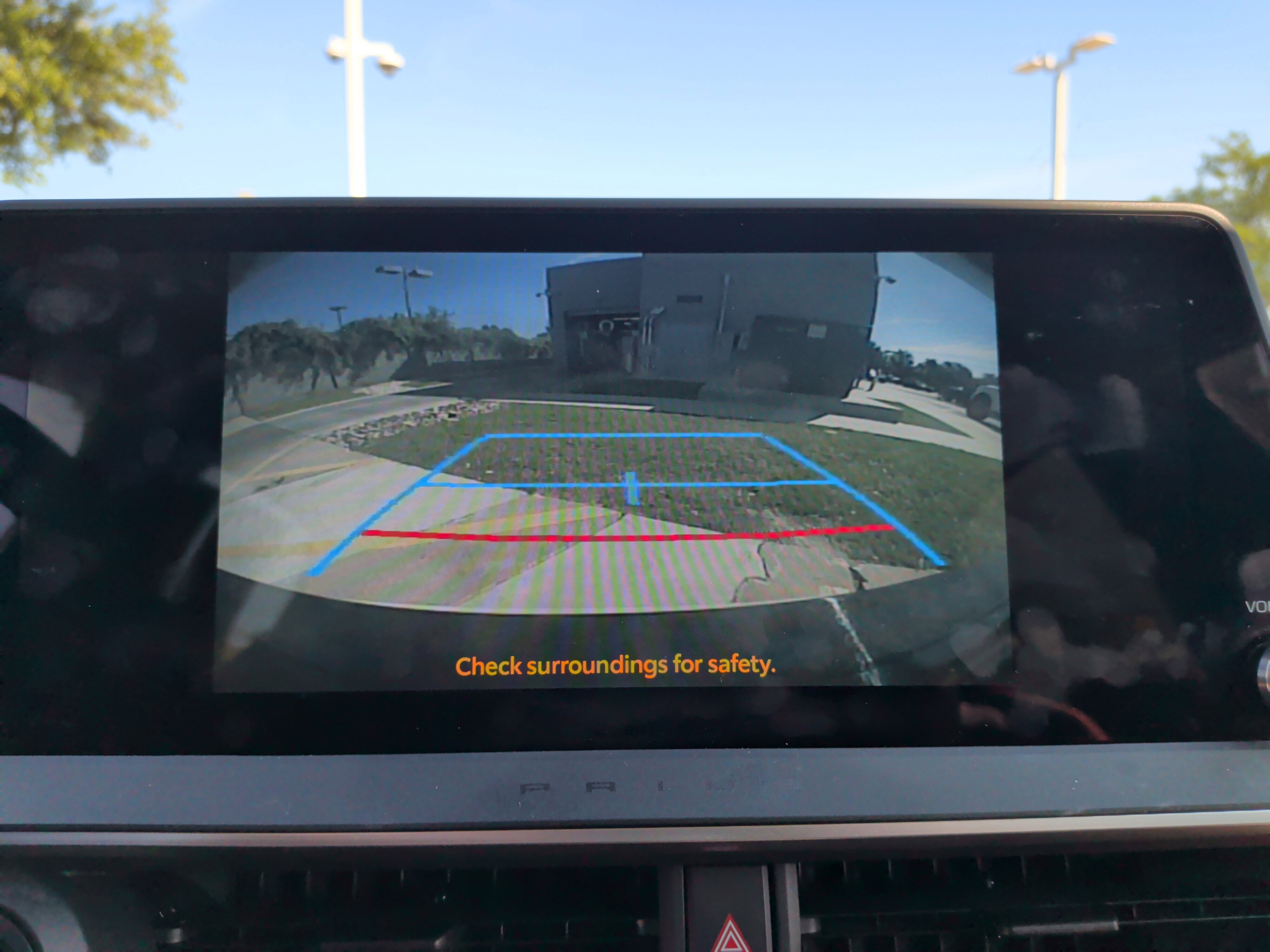 Used 2025 Toyota Prius Plug-In Hybrid FWD image 20