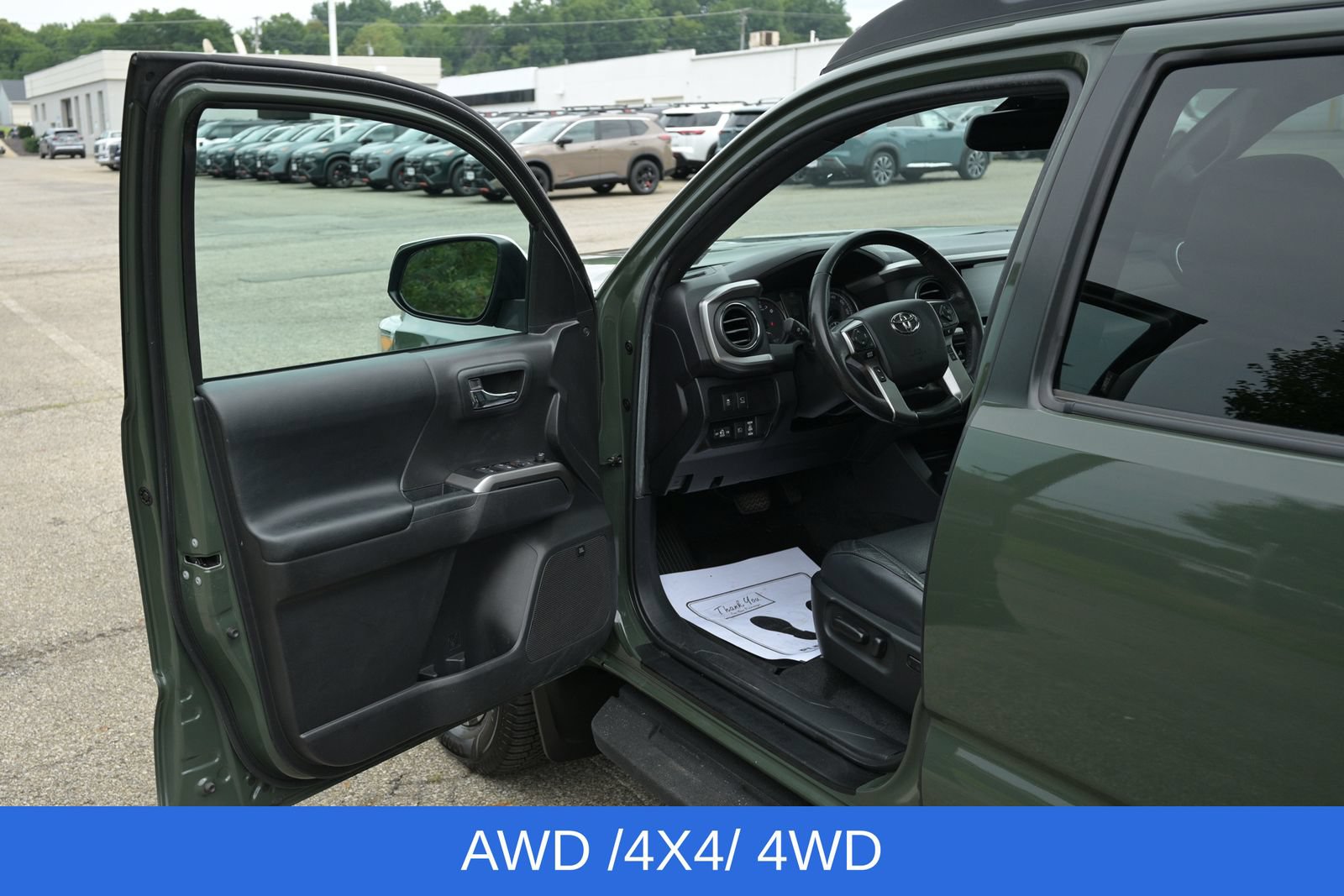Used 2022 Toyota Tacoma Limited AWD/4WD image 13