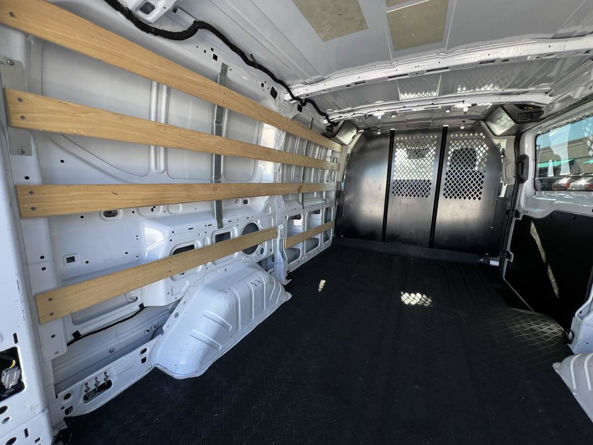 Used 2024 Ford Transit 250 Low Roof w/ Exterior Upgrade Package image 17