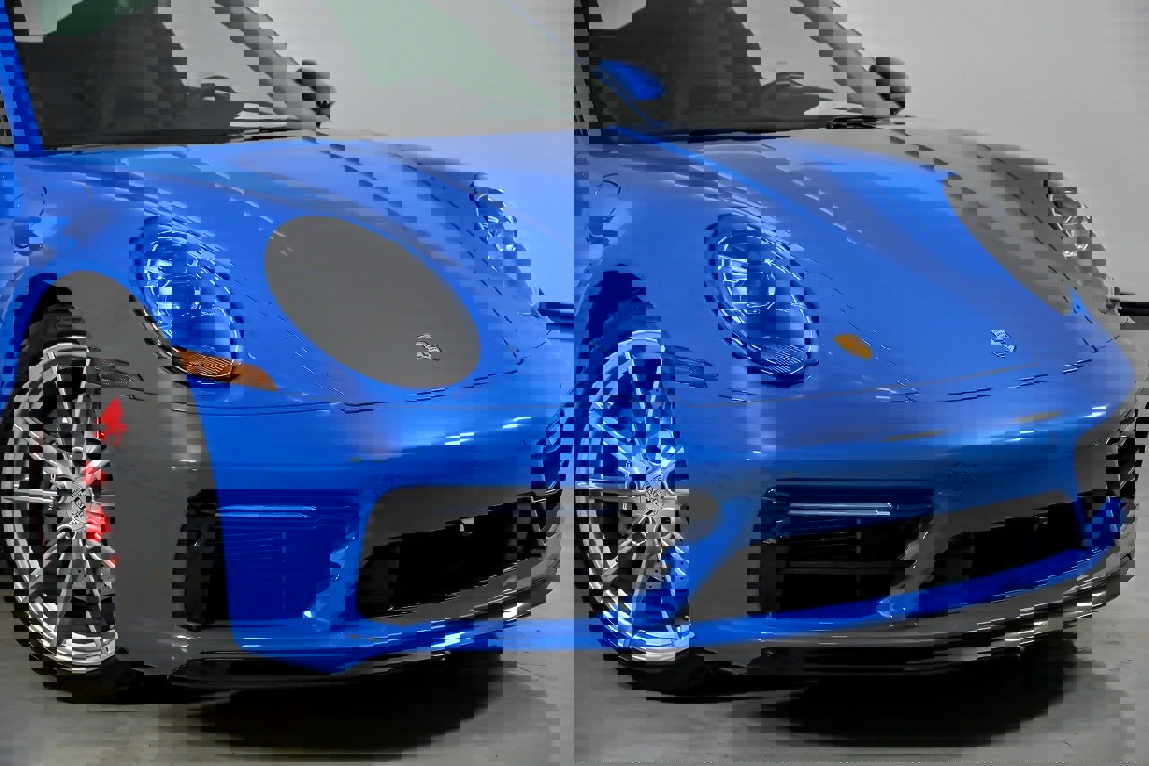 Used 2022 Porsche 911 Carrera 4S AWD/4WD image 3