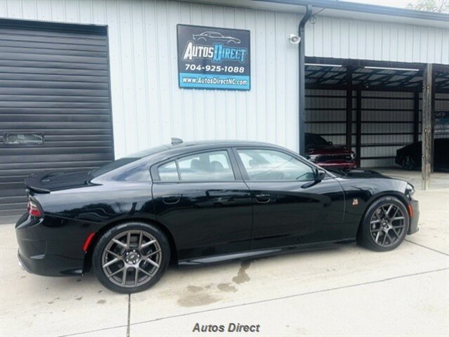 Used 2019 Dodge Charger Scat Pack w/ Plus Group RWD image 13