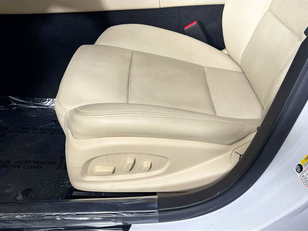 Used 2018 Cadillac CTS Luxury image 25