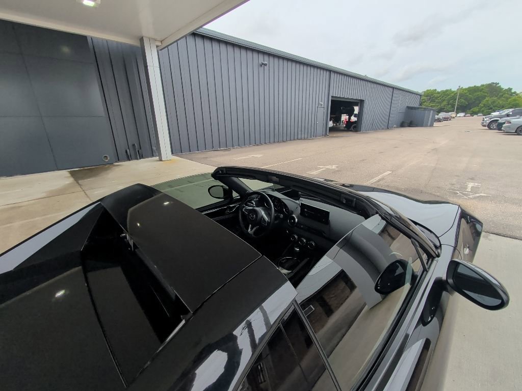 Used 2024 MAZDA MX-5 Miata RF Grand Touring w/ Weather Package RWD image 8
