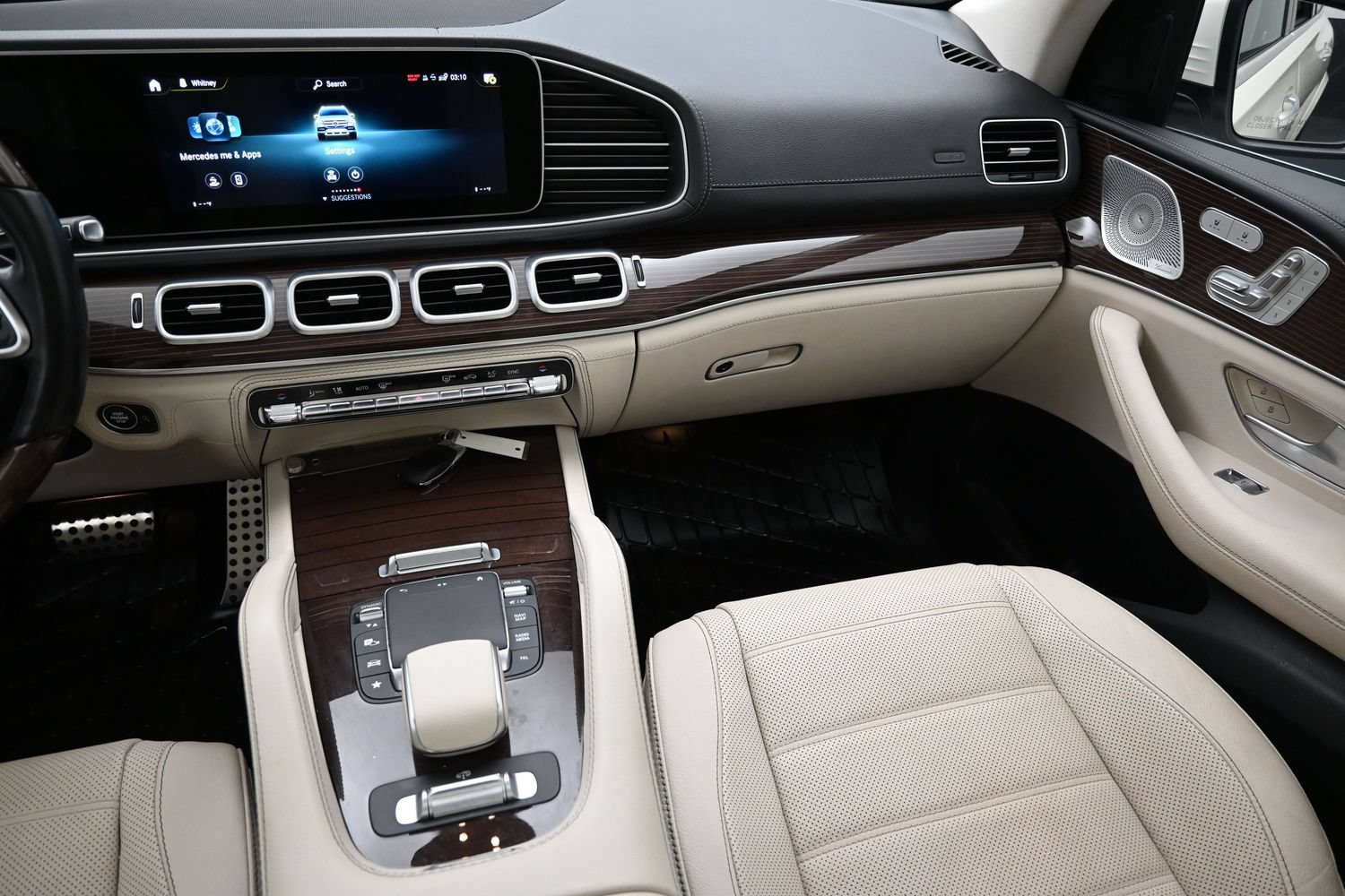 Used 2022 Mercedes-Benz GLS 450 4MATIC image 41