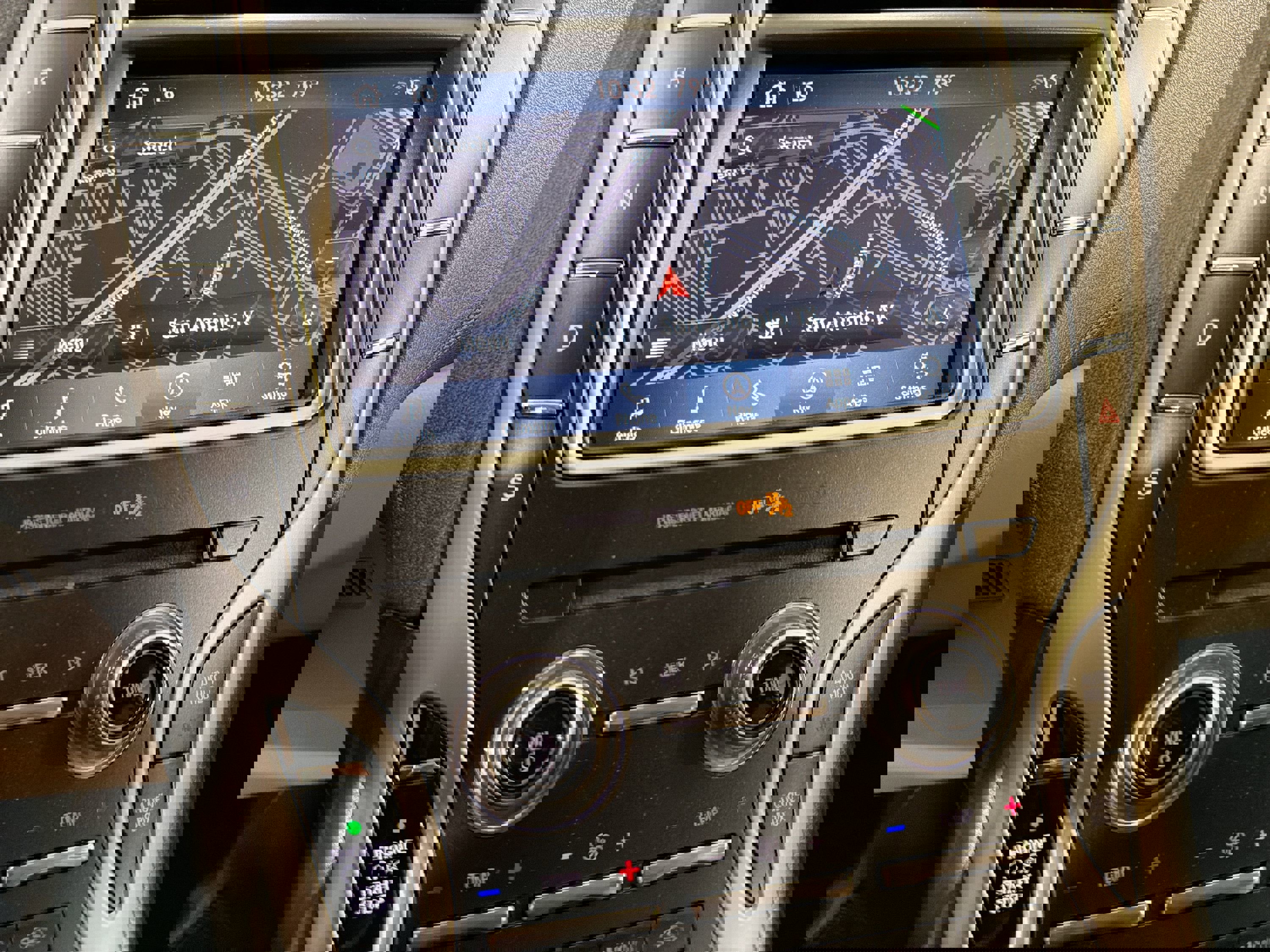 Used 2019 Lincoln Nautilus Select w/ Cargo Utility Package image 19