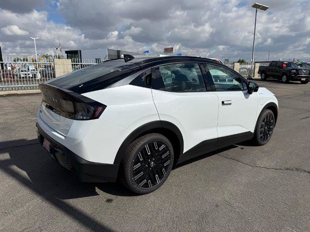 New 2026 Nissan Leaf Platinum+ image 6