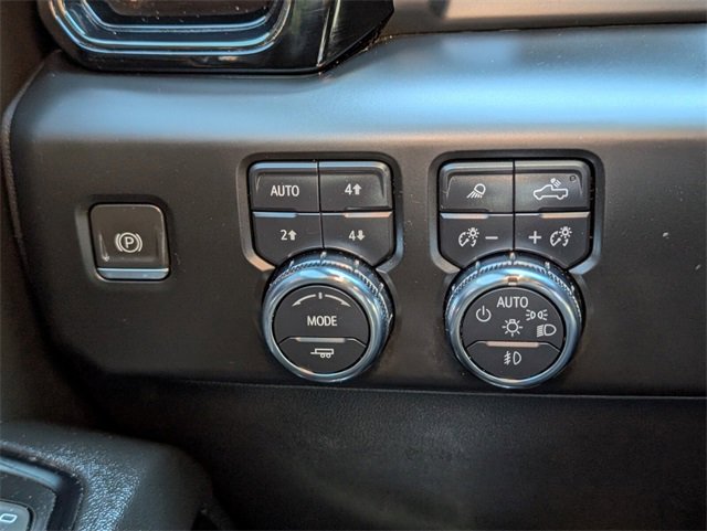 Used 2023 GMC Sierra 1500 AT4 w/ Technology Package image 30