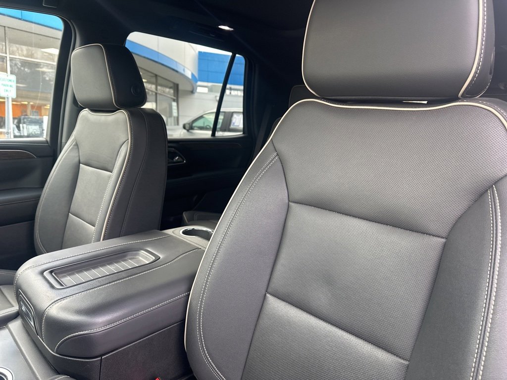 Used 2023 Chevrolet Tahoe Premier image 12