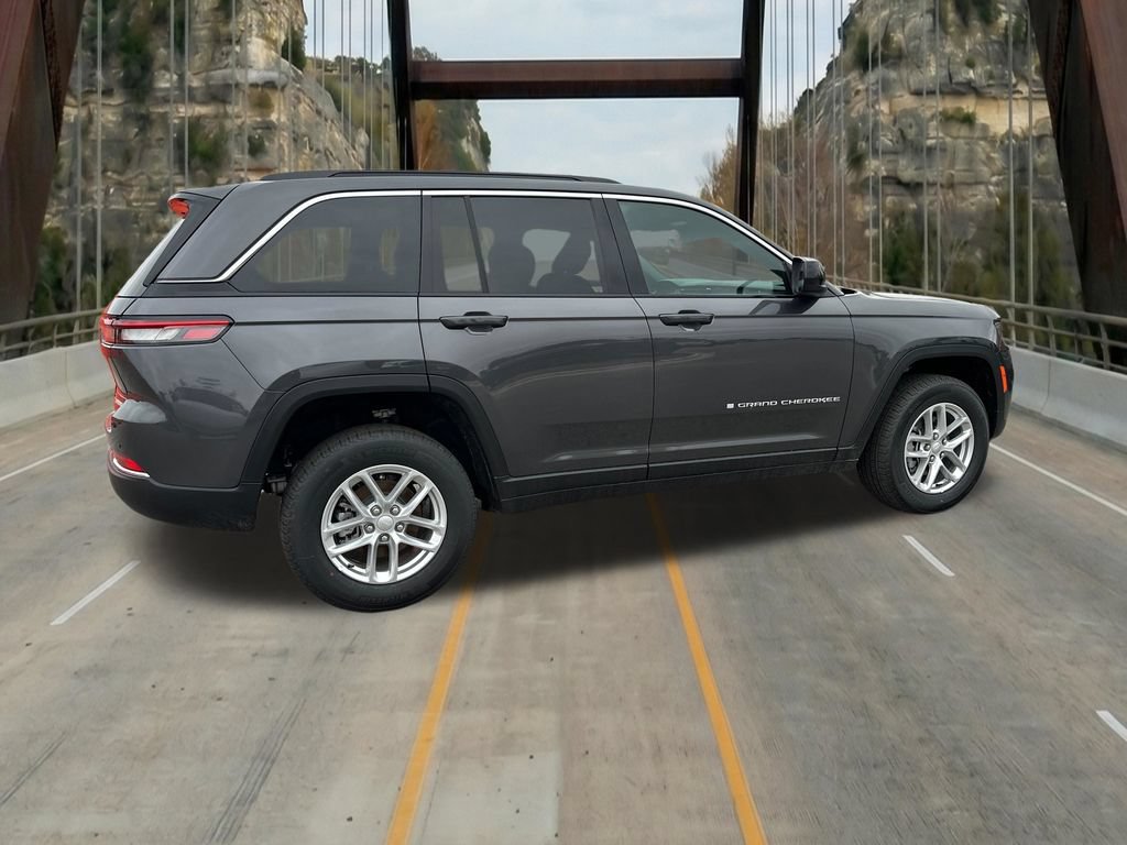 New 2026 Jeep Grand Cherokee Laredo RWD image 13