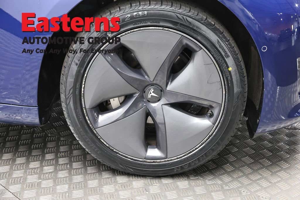 Used 2019 Tesla Model 3 Standard Range image 25
