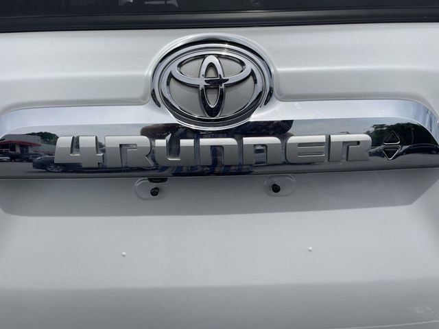 Used 2024 Toyota 4Runner Limited AWD/4WD image 10