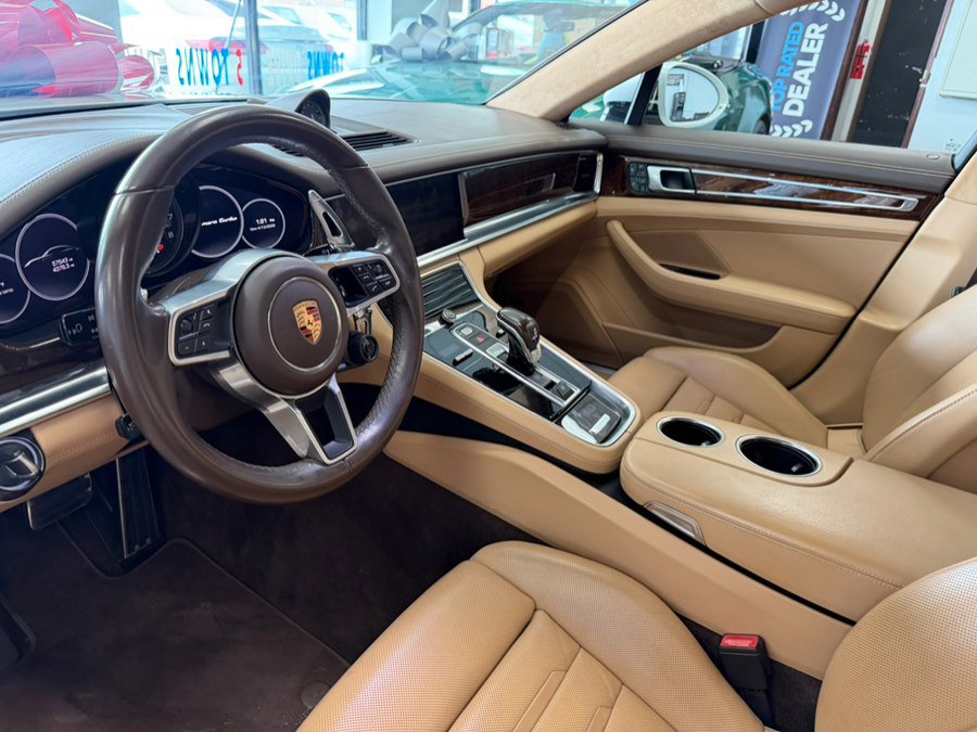 Used 2017 Porsche Panamera Turbo image 21
