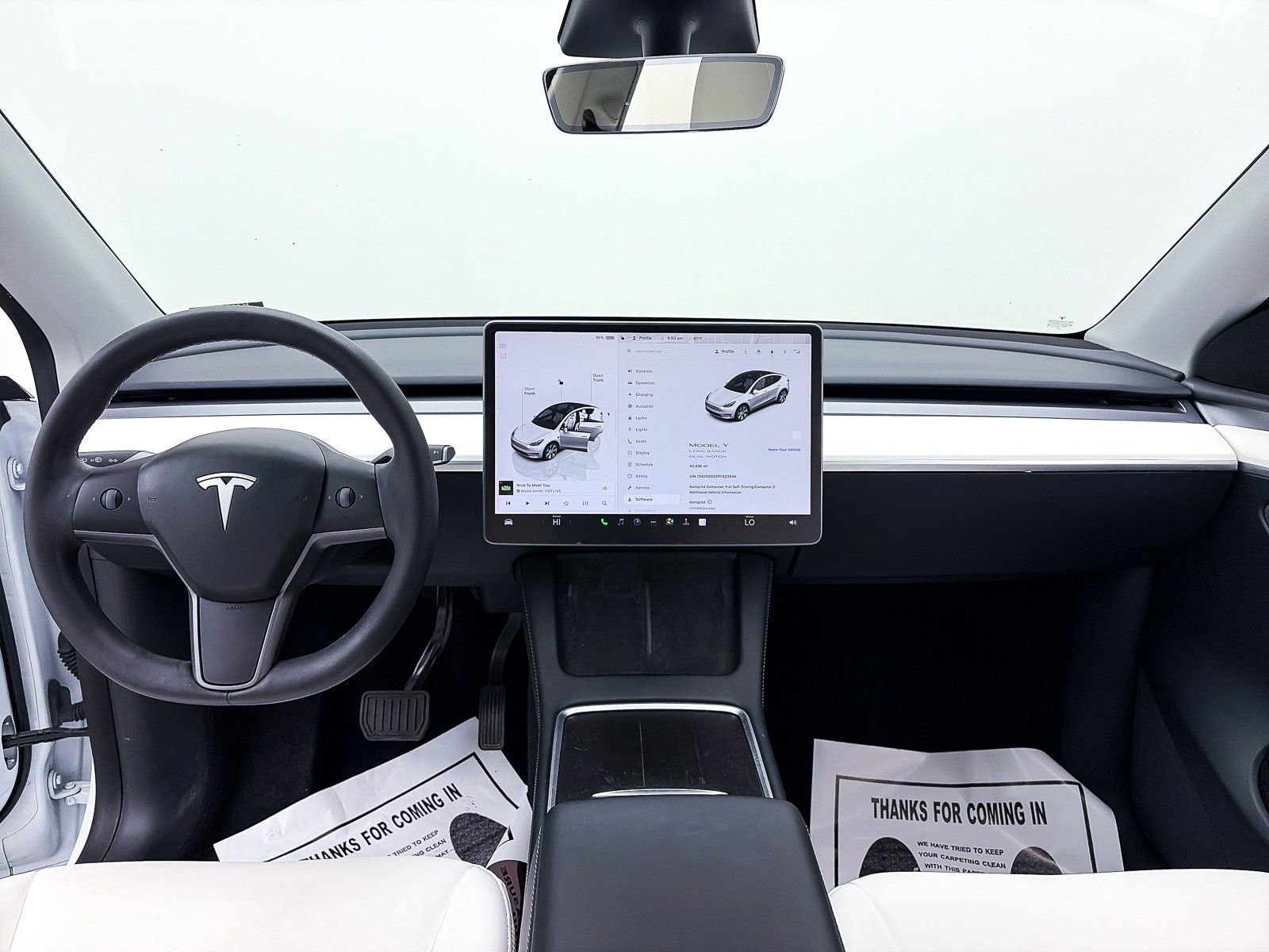 Used 2023 Tesla Model Y Long Range image 25