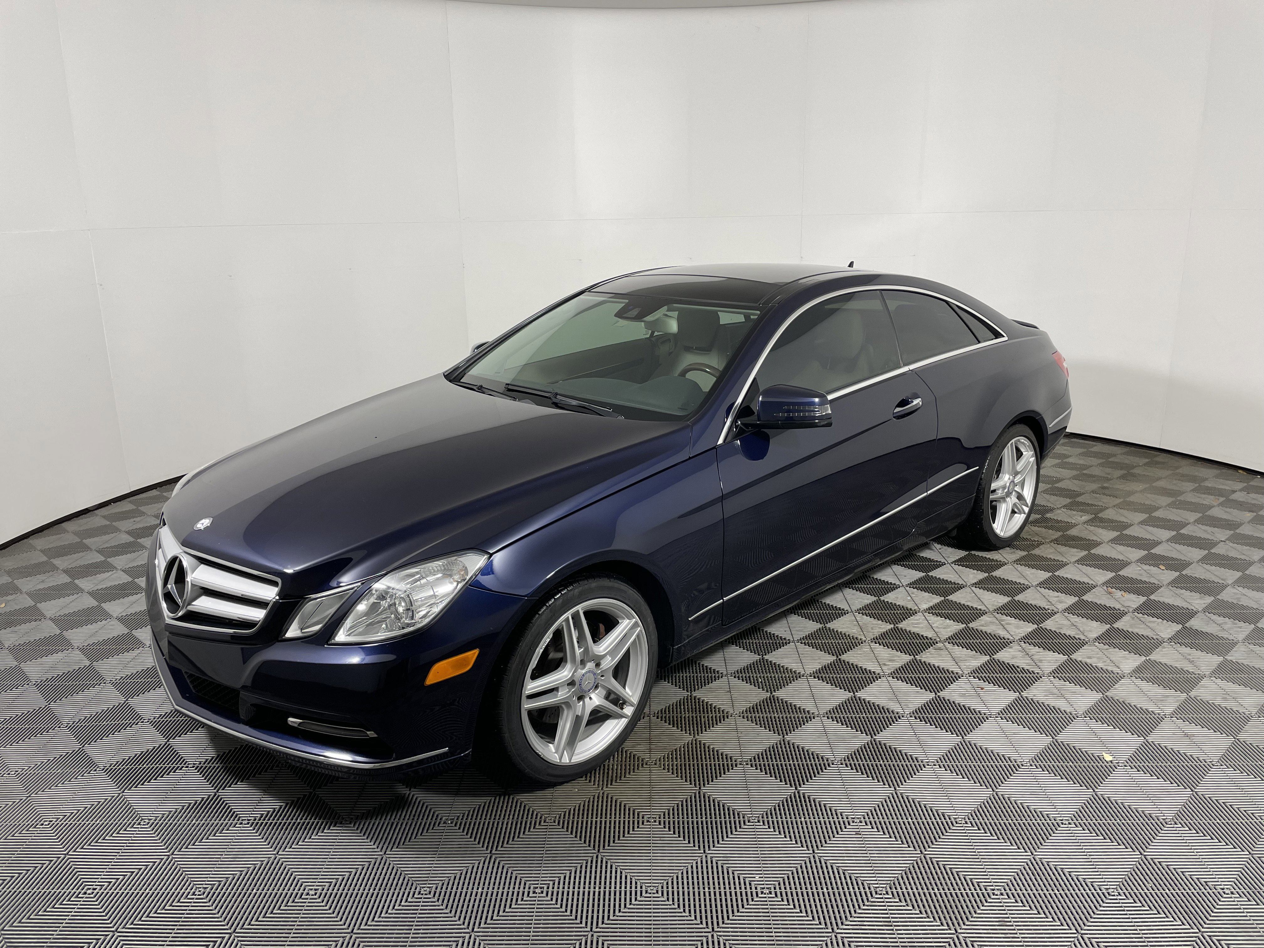 Used 2013 Mercedes-Benz E 350 Coupe image 9