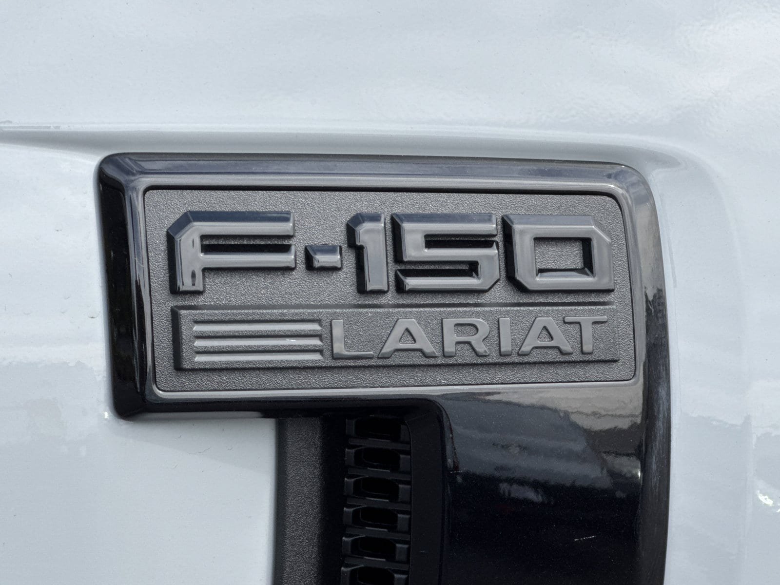 New 2026 Ford F150 Lariat w/ Equipment Group 502A High AWD/4WD image 25