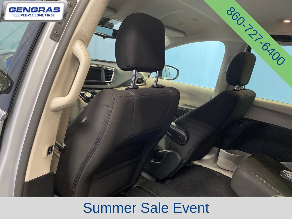 Certified 2023 Chrysler Voyager LX FWD image 22