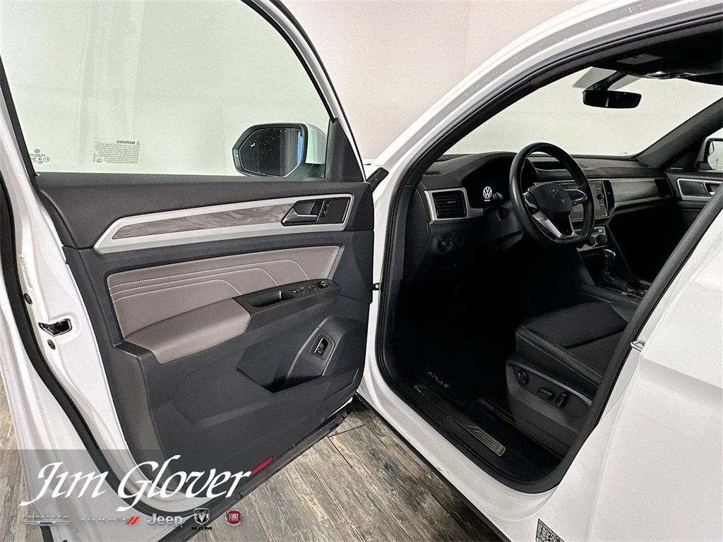 Used 2022 Volkswagen Atlas Cross Sport SE image 20