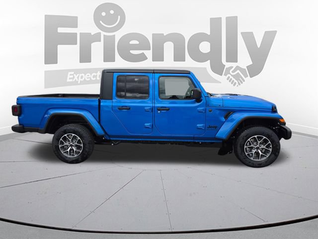 New 2026 Jeep Gladiator Sport AWD/4WD image 3