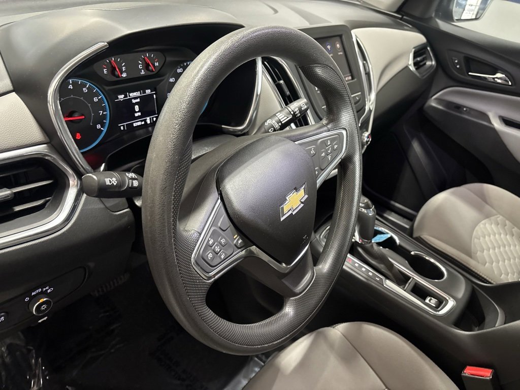 Used 2020 Chevrolet Equinox LS image 18