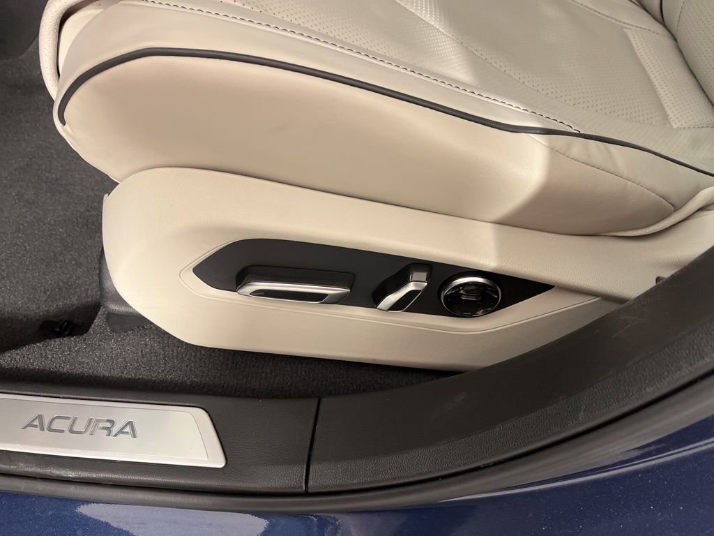 Certified 2025 Acura RDX SH-AWD w/ Advance Package image 23