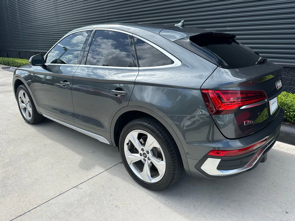 Used 2021 Audi Q5 Prestige w/ Prestige Package AWD/4WD image 3