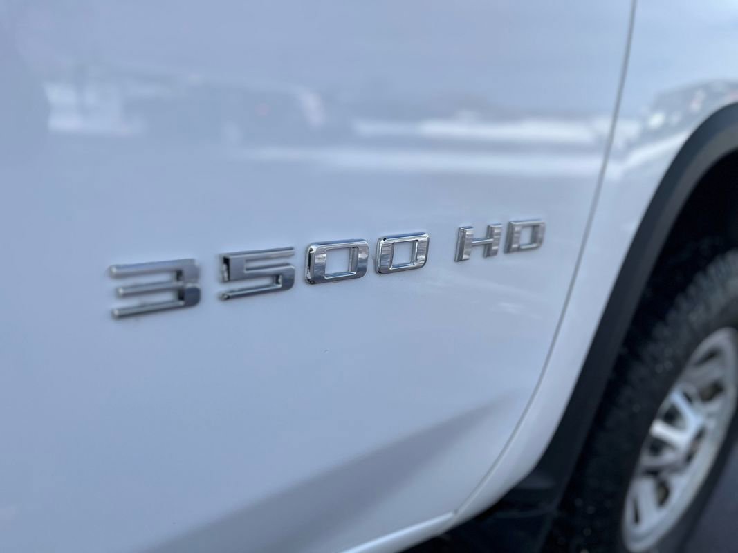 Used 2022 Chevrolet Silverado 3500 W/T w/ WT Convenience Package image 11