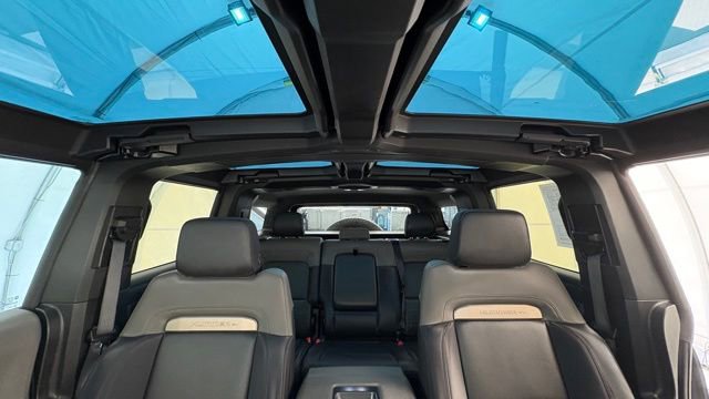 Used 2025 GMC Hummer EV 2X image 30