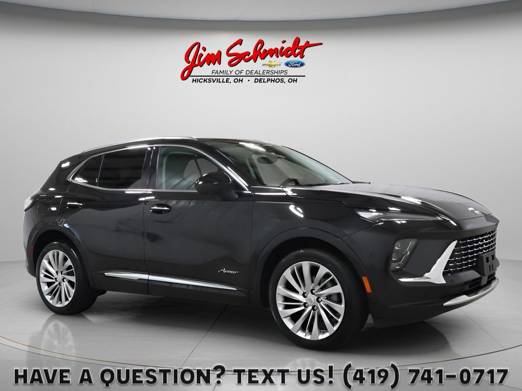 Used 2024 Buick Envision Avenir image 1