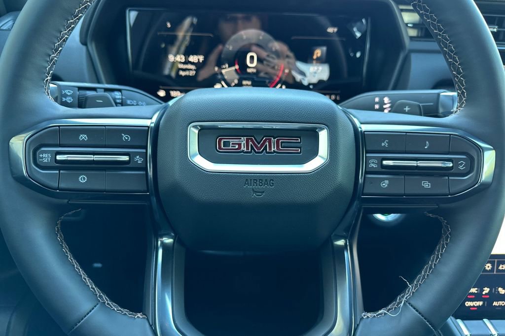New 2026 GMC Terrain AT4 AWD/4WD image 24