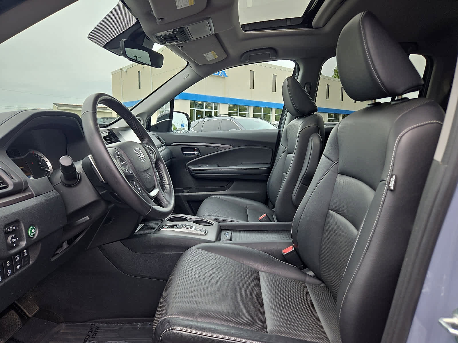 Used 2023 Honda Ridgeline RTL-E image 14