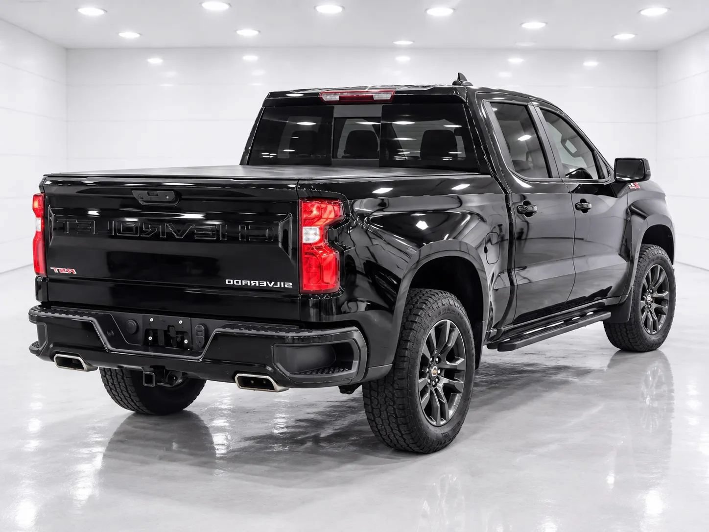 Used 2020 Chevrolet Silverado 1500 RST AWD/4WD image 5