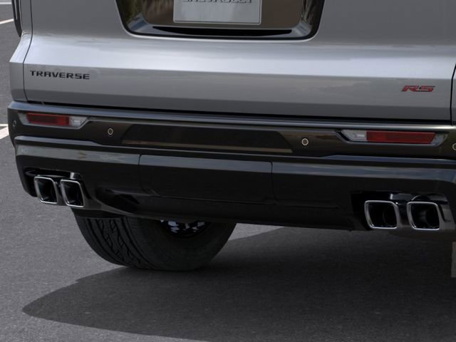 New 2026 Chevrolet Traverse RS w/ LPO, Floor Liner Package FWD image 14