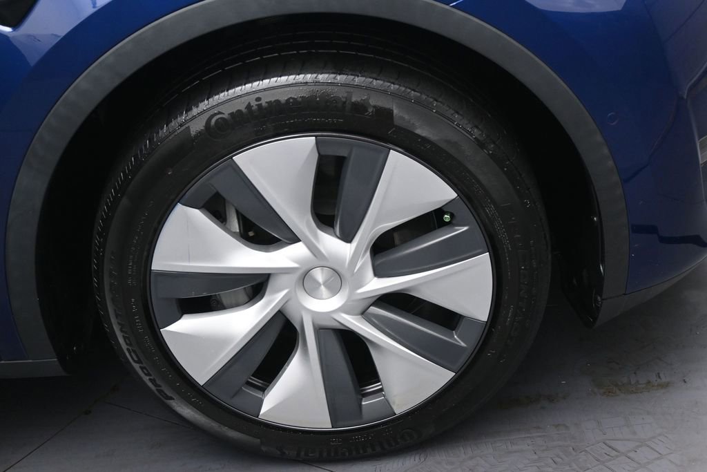Used 2021 Tesla Model Y 2WD image 38