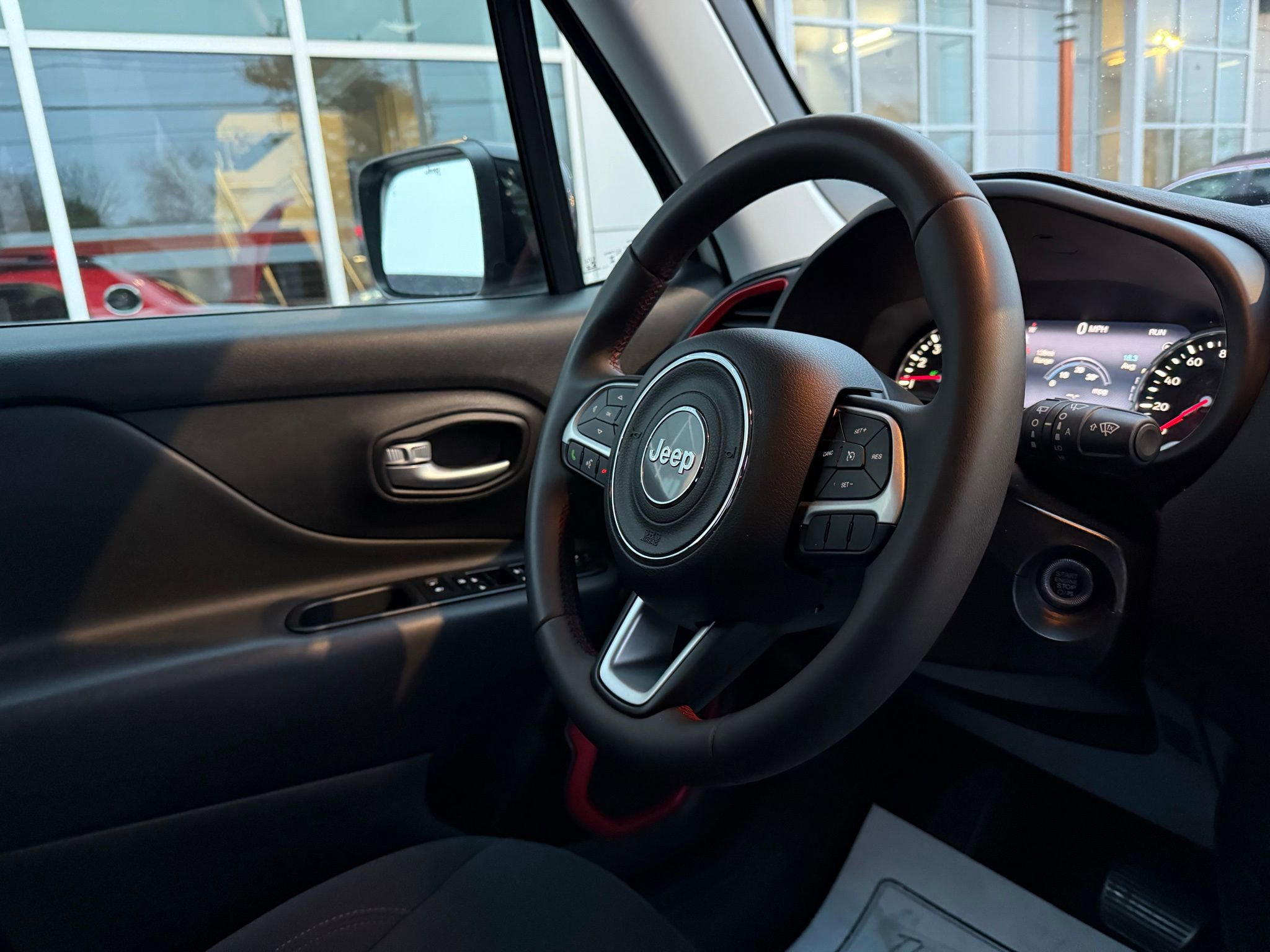 Used 2023 Jeep Renegade Trailhawk image 30