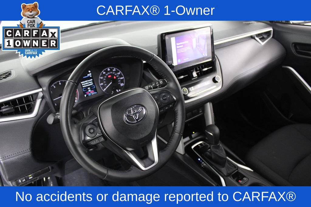 Used 2024 Toyota Corolla Cross LE FWD image 4
