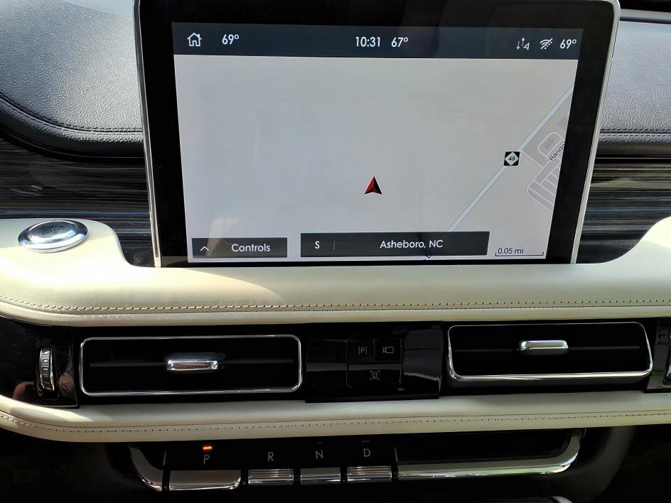 Used 2020 Lincoln Aviator Black Label w/ Dynamic Handling Package image 20