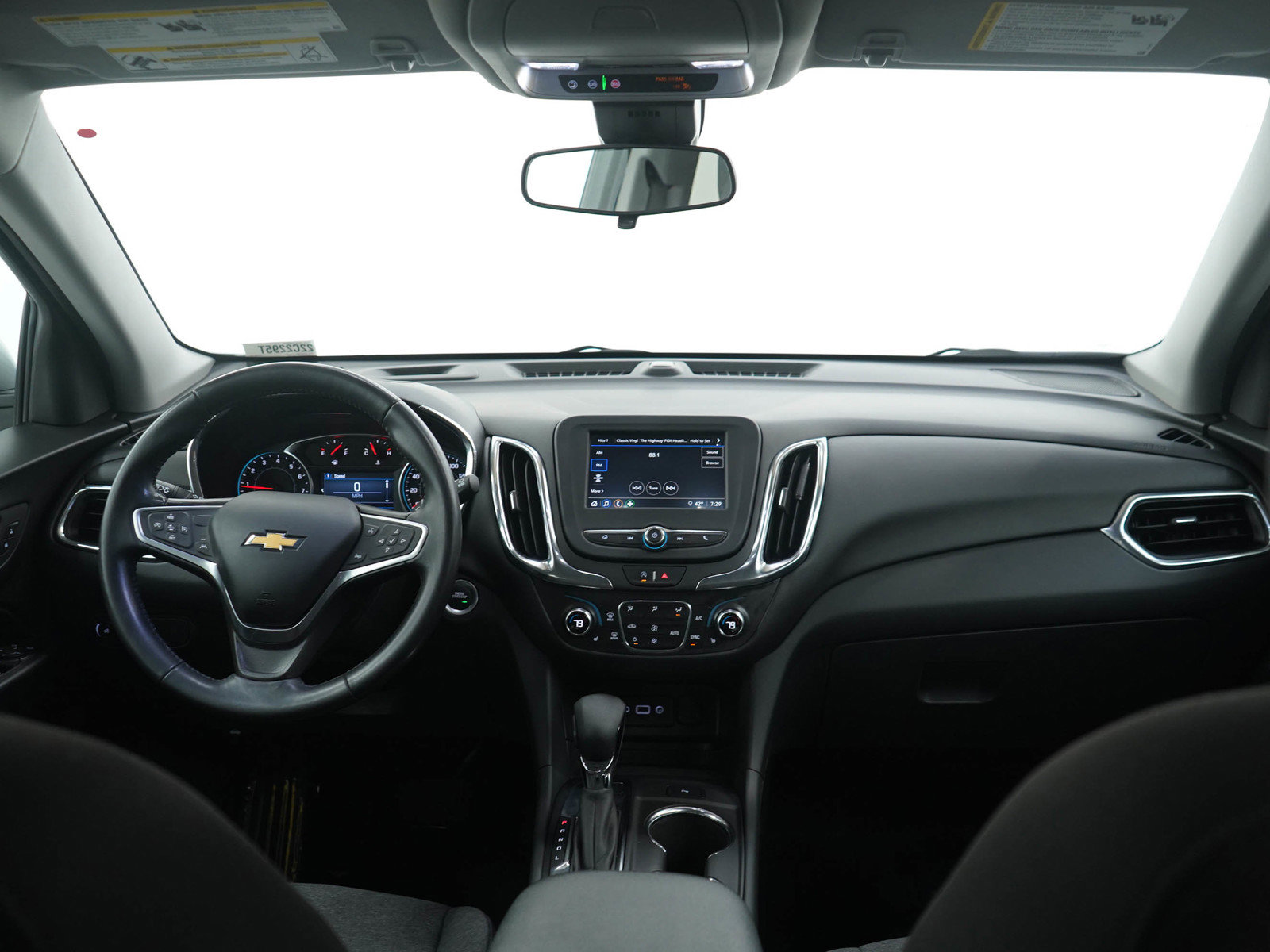 Used 2022 Chevrolet Equinox LT image 13