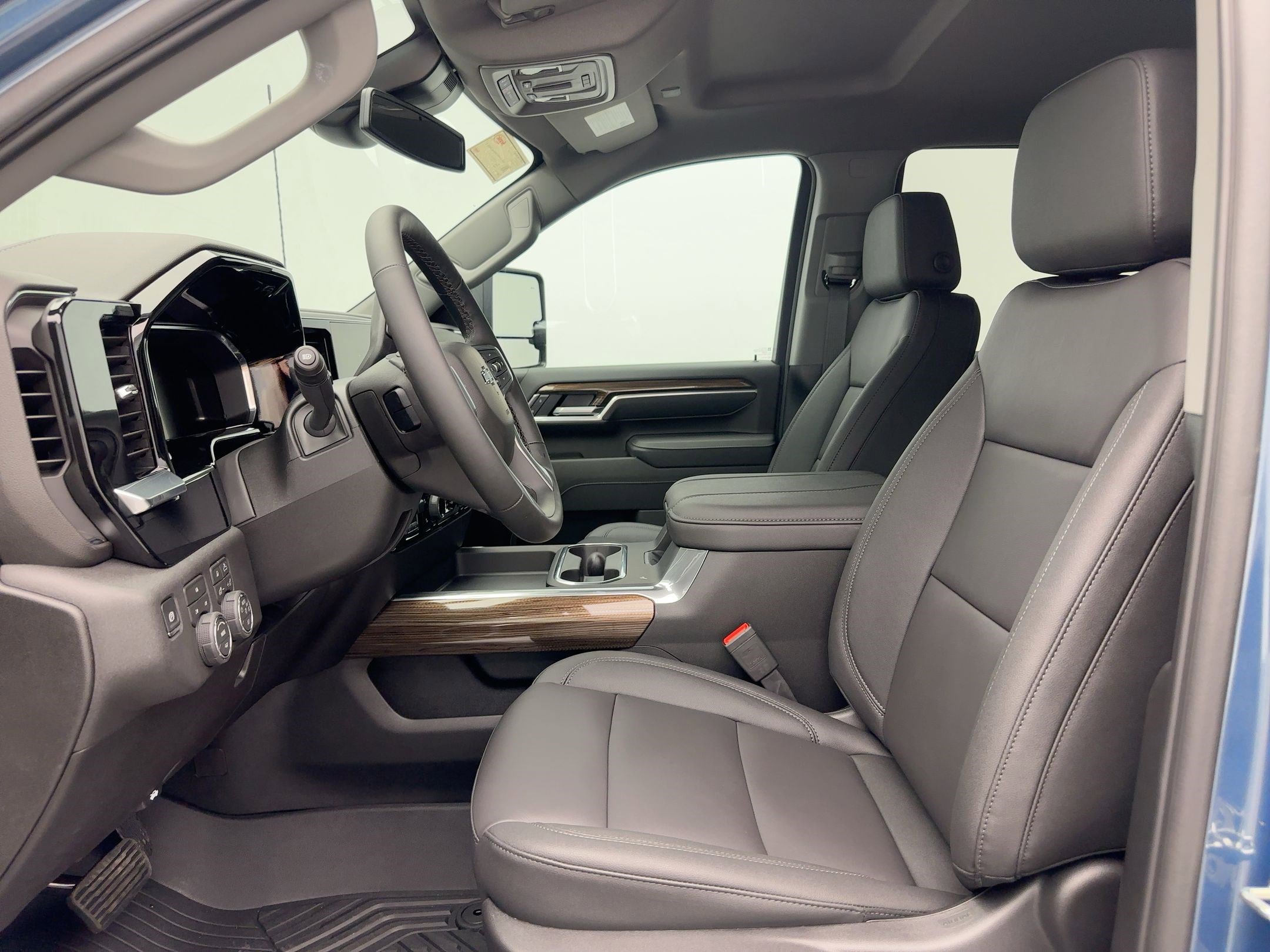 New 2026 Chevrolet Silverado 3500 LT w/ Trail Boss Package image 5