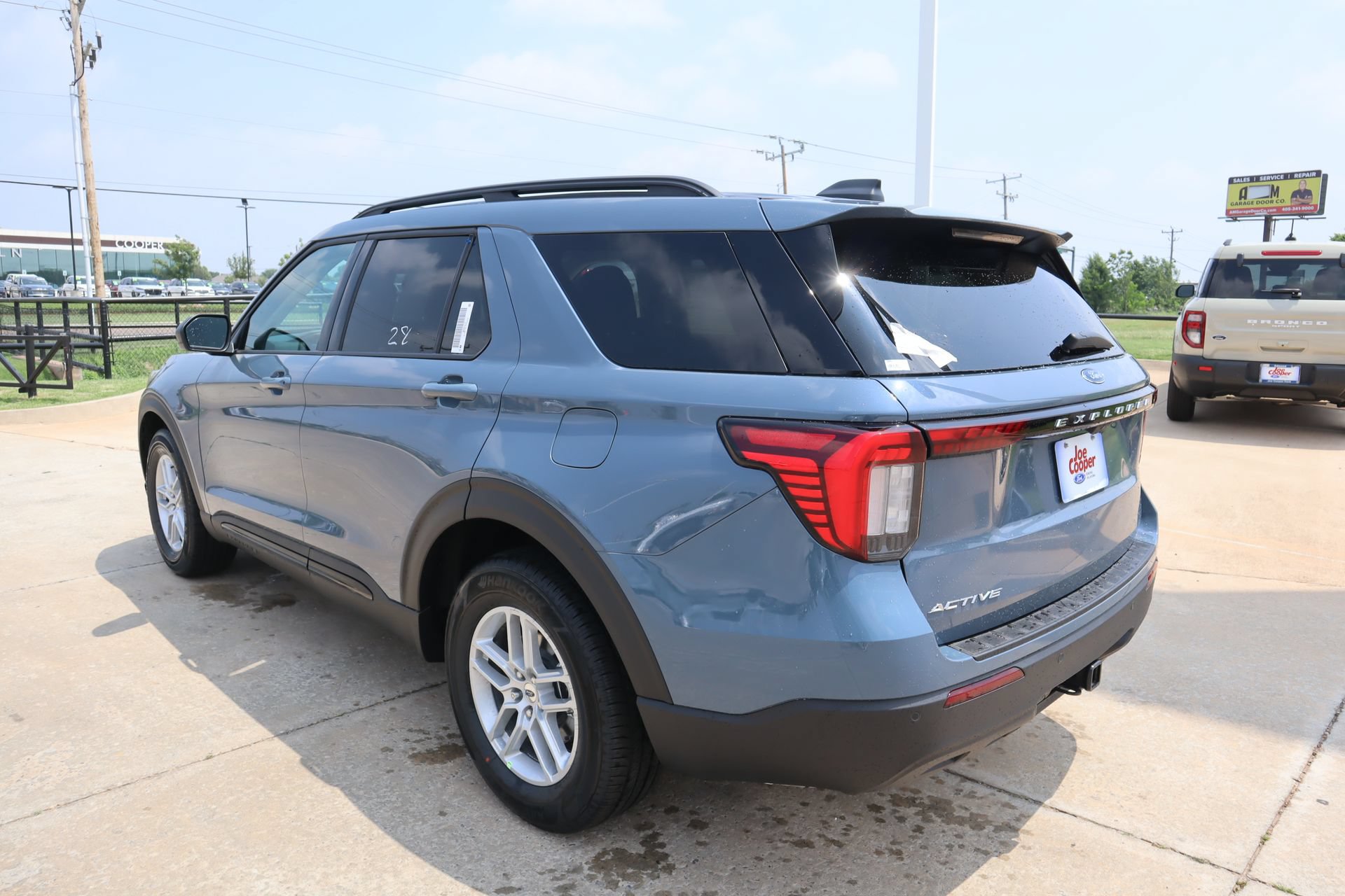 New 2026 Ford Explorer Active RWD image 23