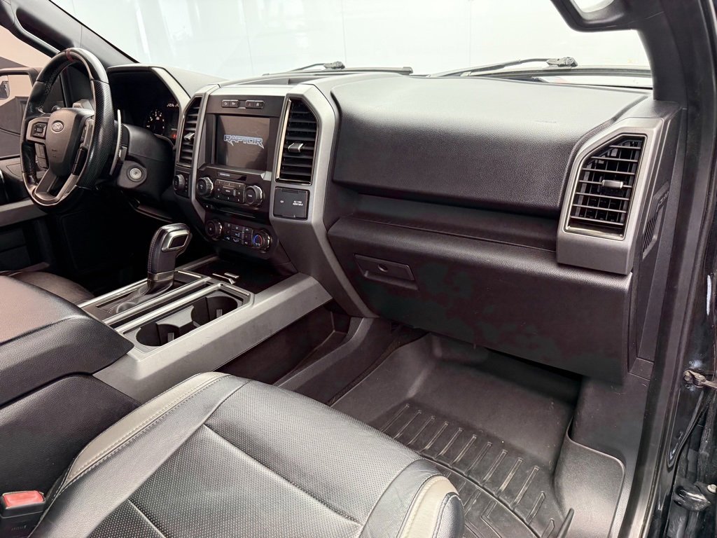 Used 2018 Ford F150 Raptor w/ Equipment Group 801A Mid image 46