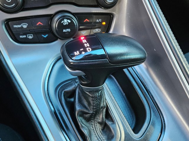 Used 2020 Dodge Challenger SXT w/ Driver Convenience Group image 12