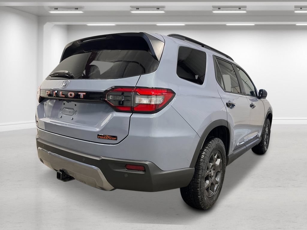 New 2026 Honda Pilot TrailSport image 7
