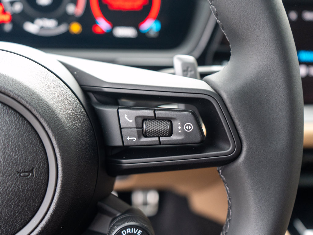 New 2026 Porsche Cayenne S AWD/4WD image 26